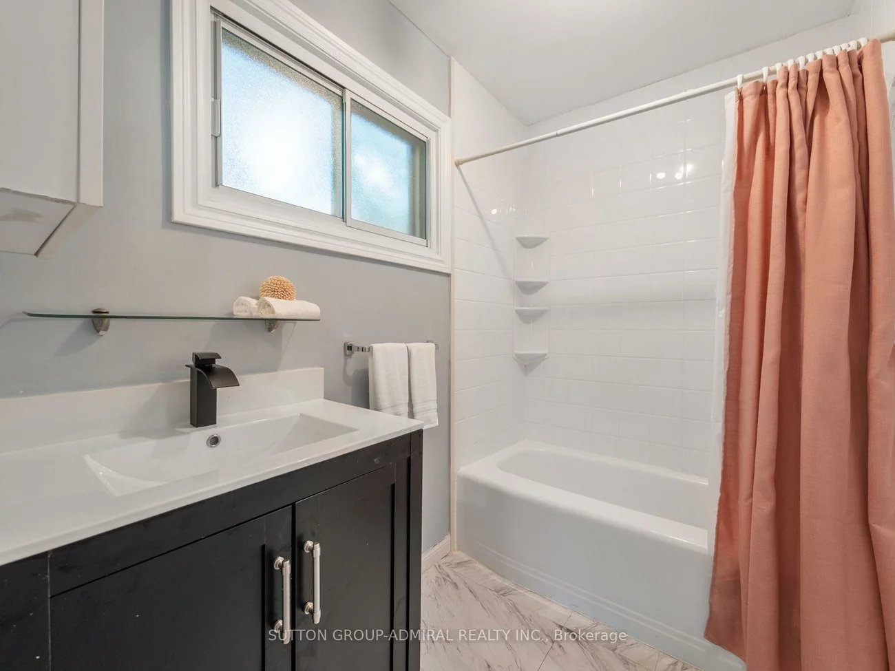 52, Sir Bedevere, Markham Village, Markham