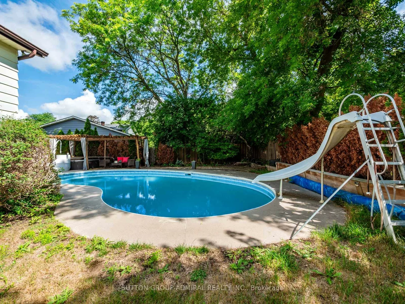 52, Sir Bedevere, Markham Village, Markham