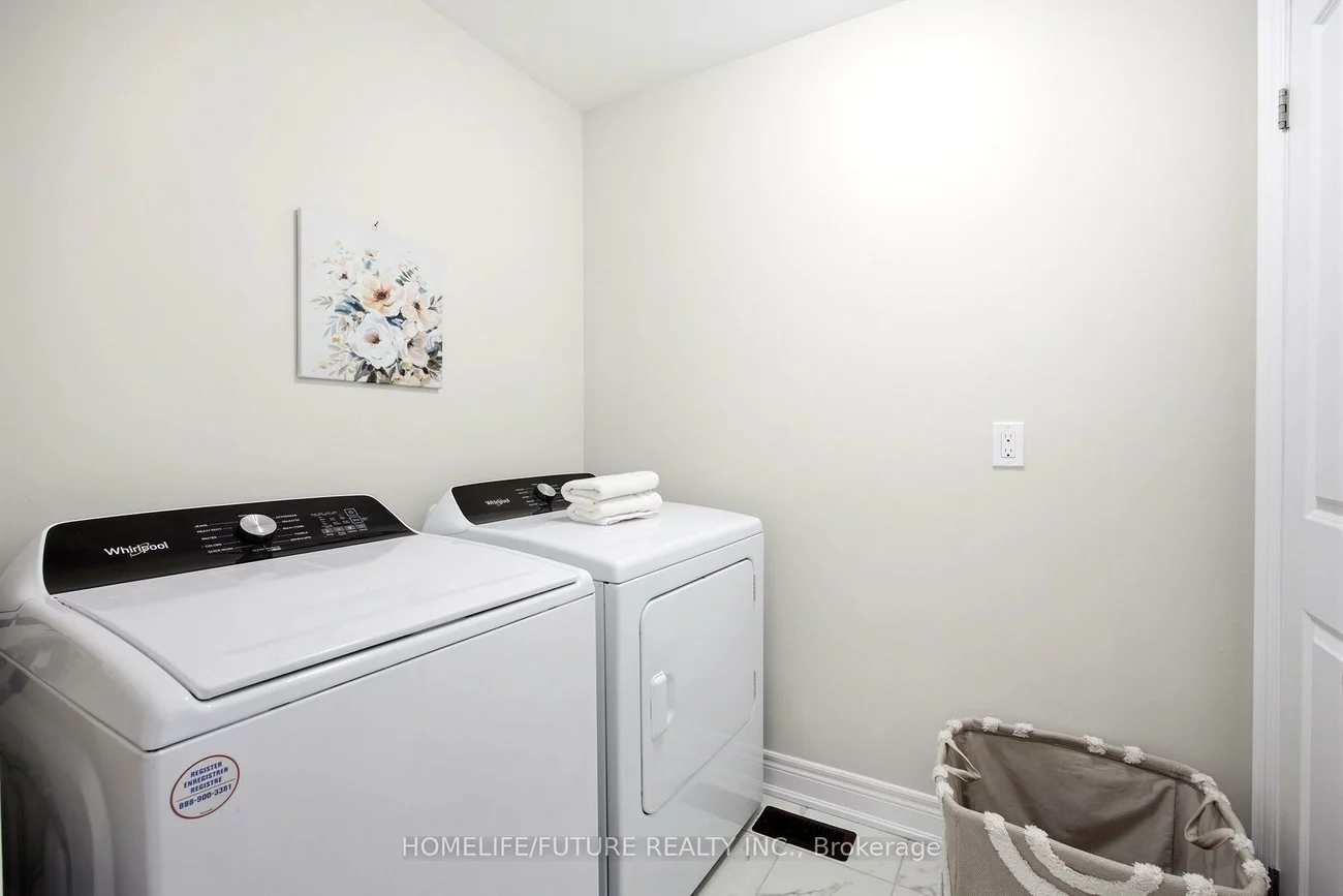 3476, Denison, Cedarwood, Markham