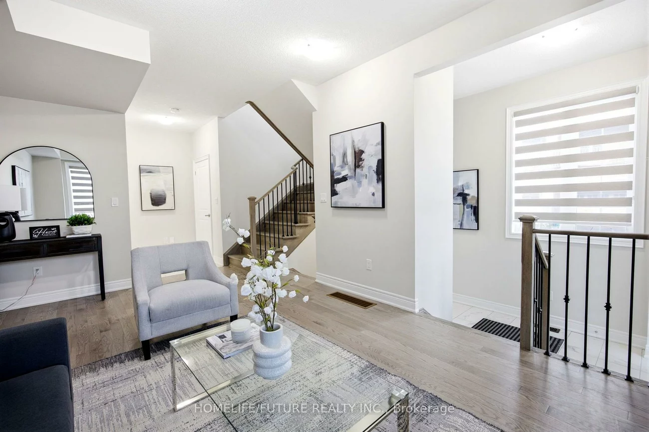 3476, Denison, Cedarwood, Markham
