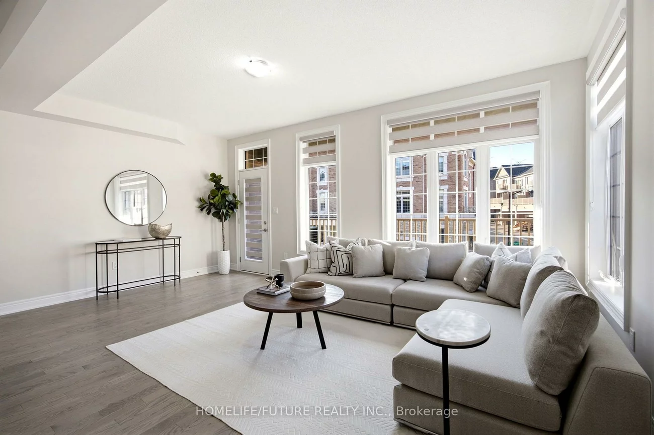 3476, Denison, Cedarwood, Markham