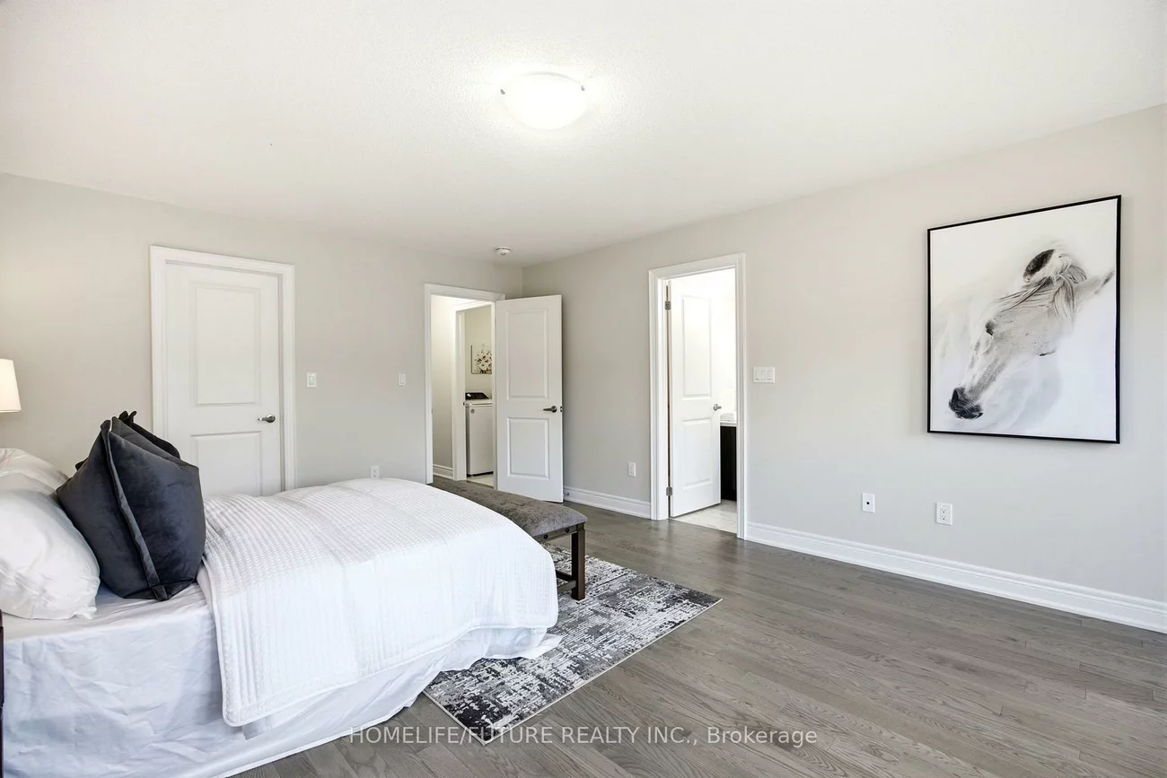 3476, Denison, Cedarwood, Markham