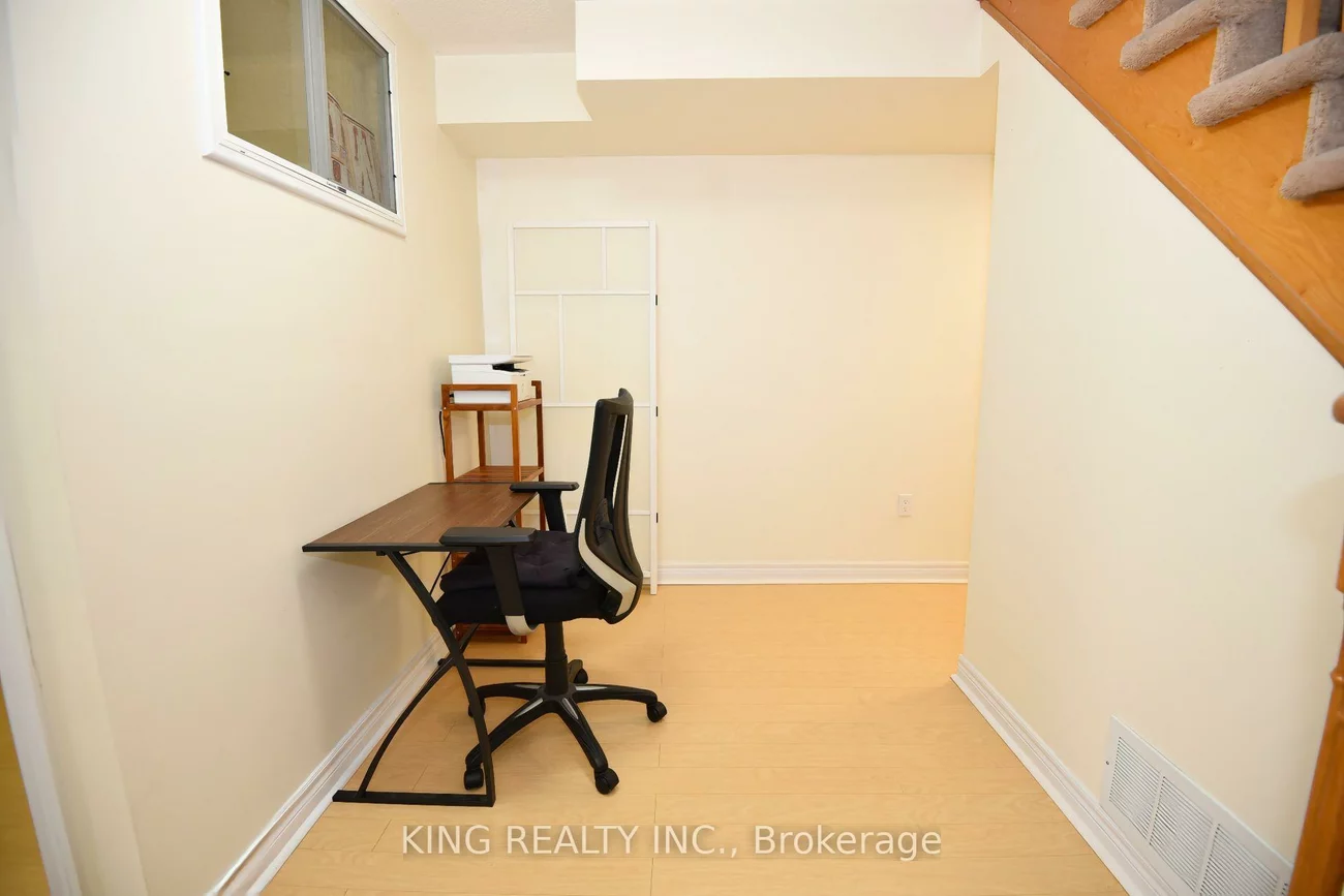 2817, Bur Oak, Cornell, Markham