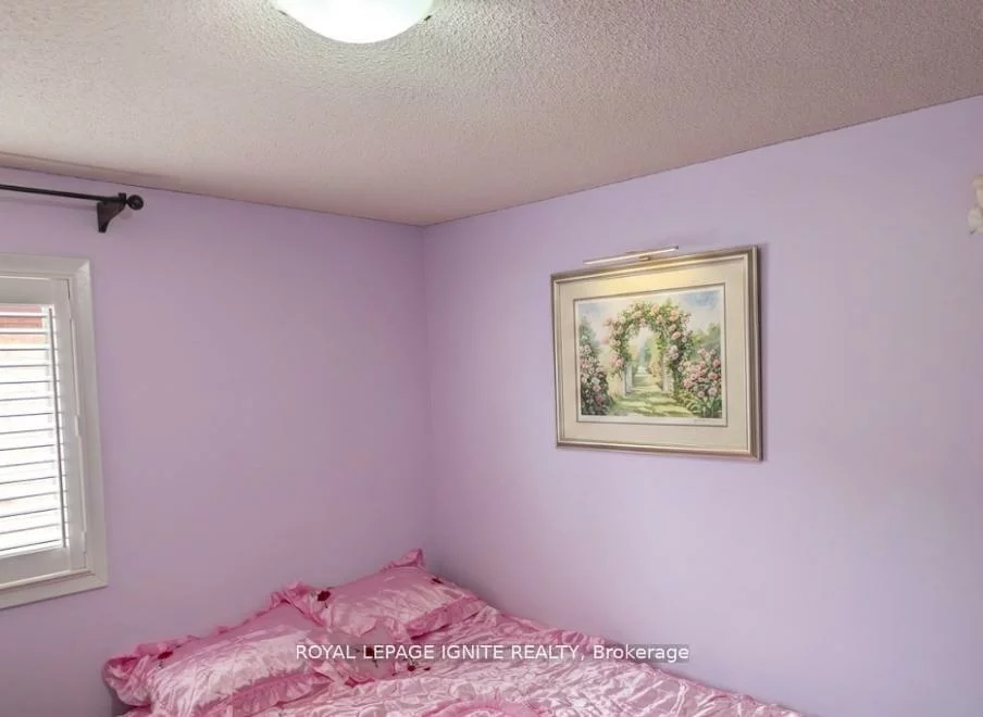98, Chloe, Middlefield, Markham