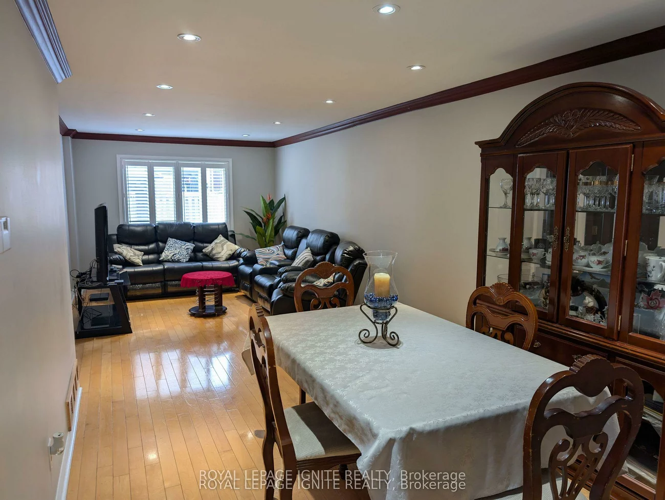 98, Chloe, Middlefield, Markham