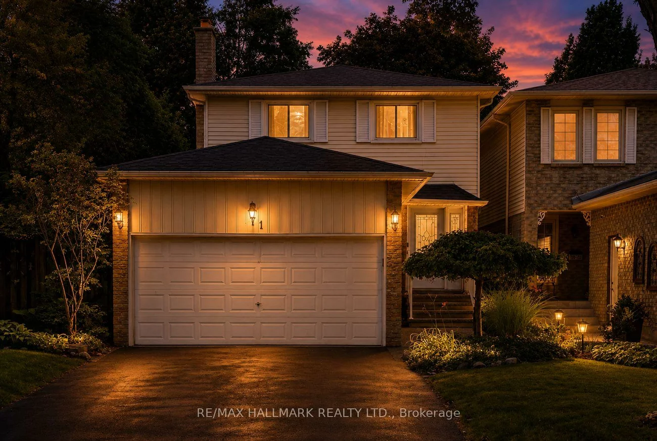 71, Bishop, Markham Village, Markham
