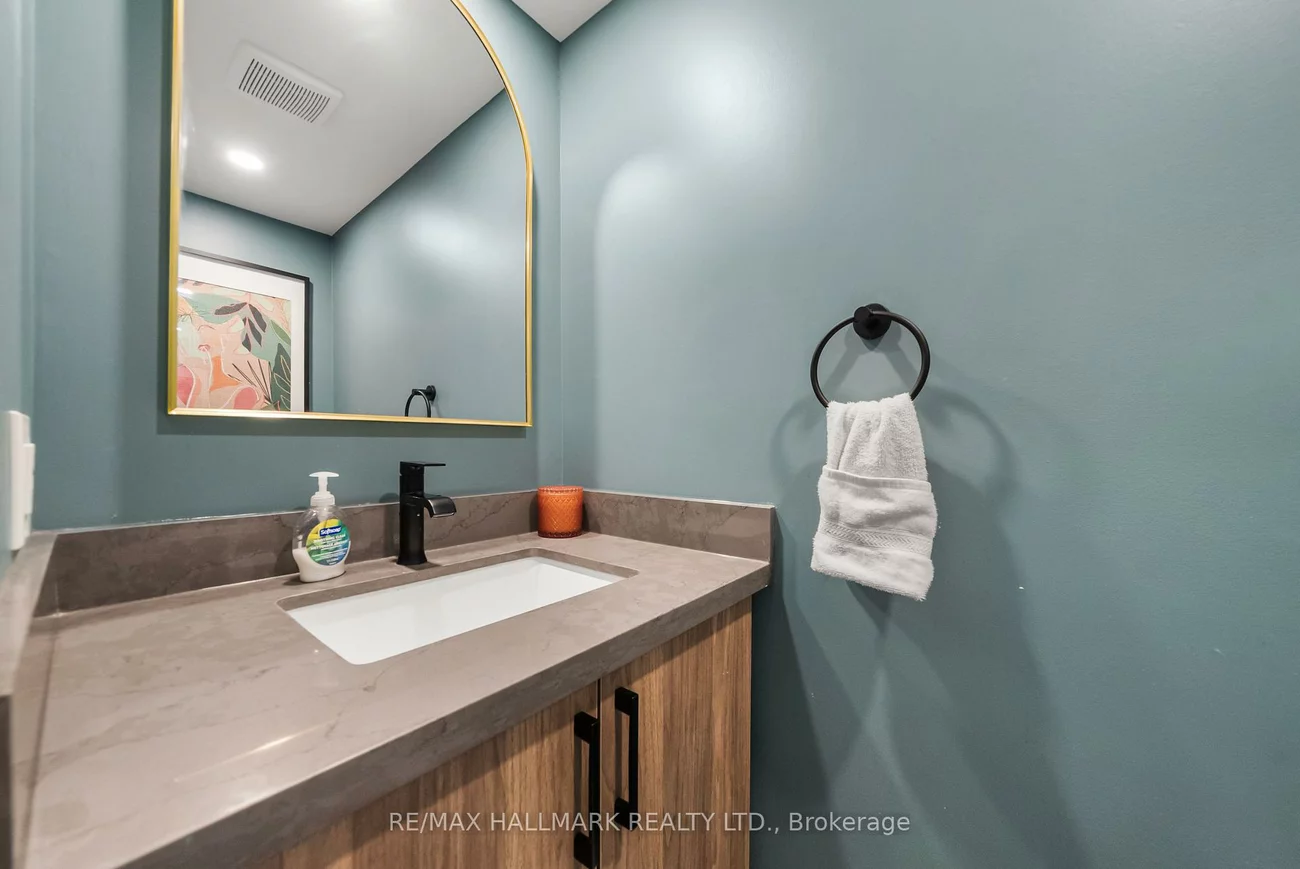 71, Bishop, Markham Village, Markham