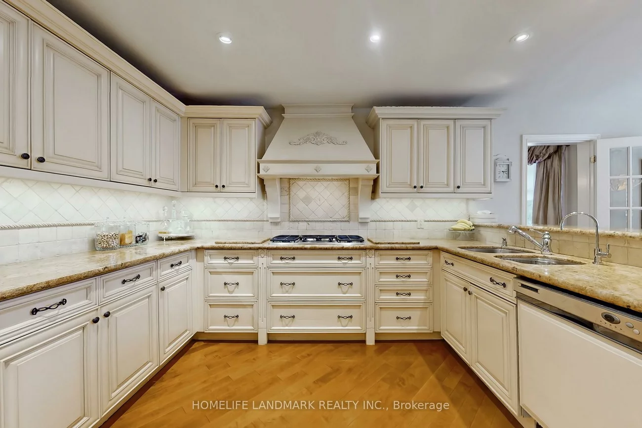 8, Prescott, Bayview Glen, Markham