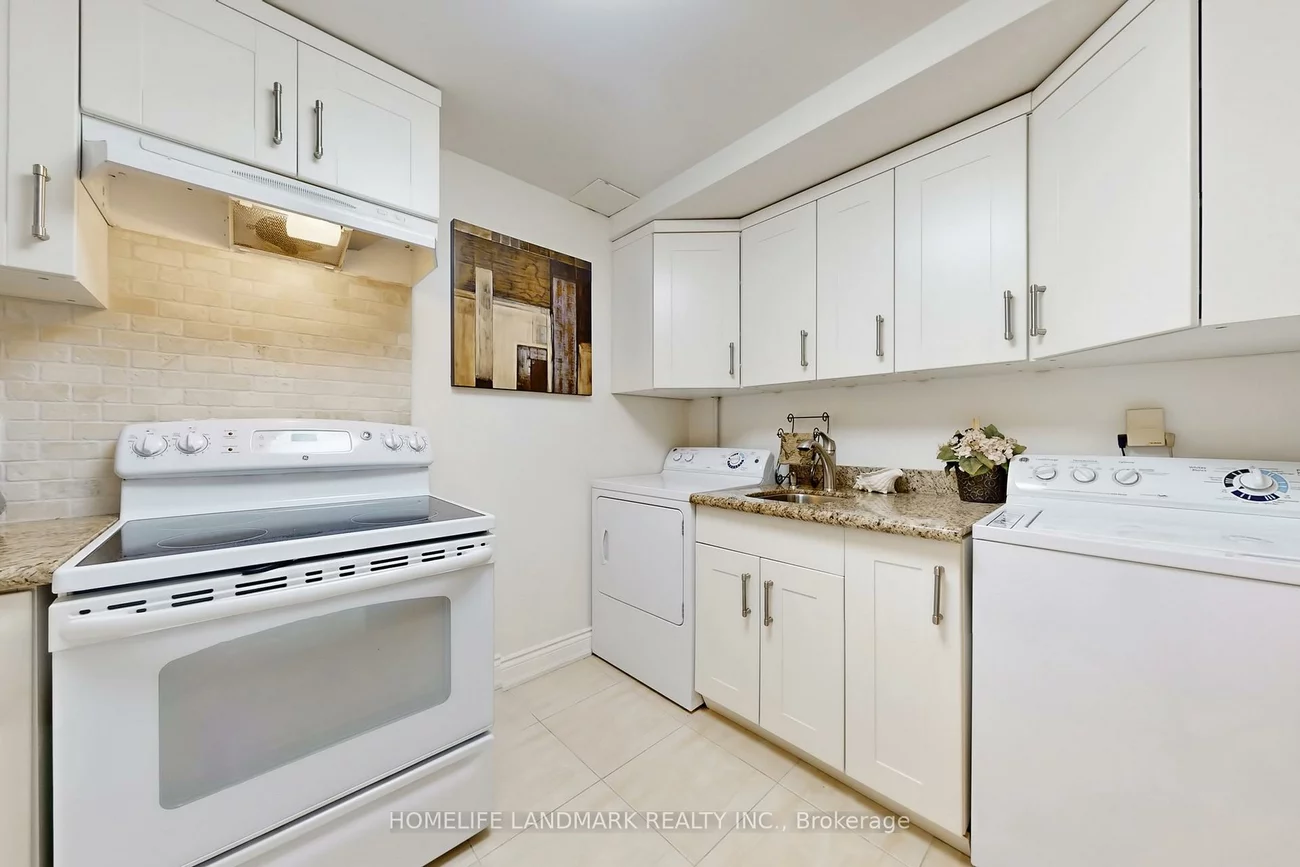 8, Prescott, Bayview Glen, Markham