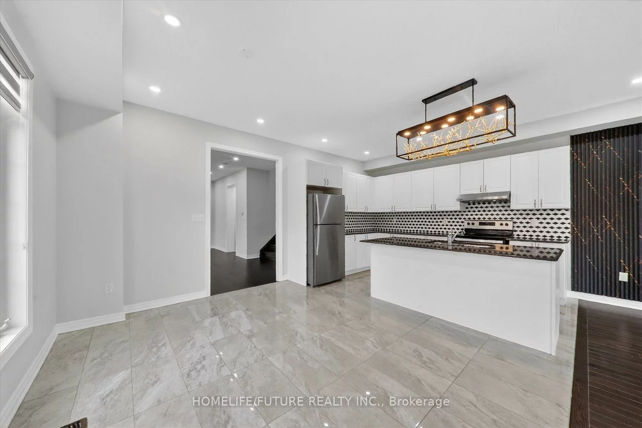 1, Reddington, Cedarwood, Markham