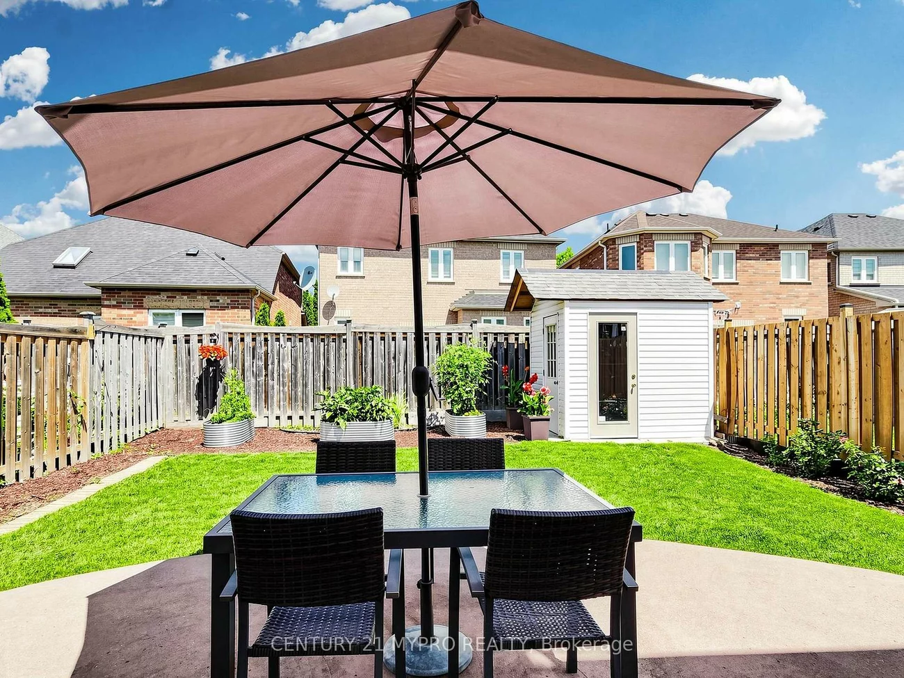 74, Victoria Wood, Greensborough, Markham