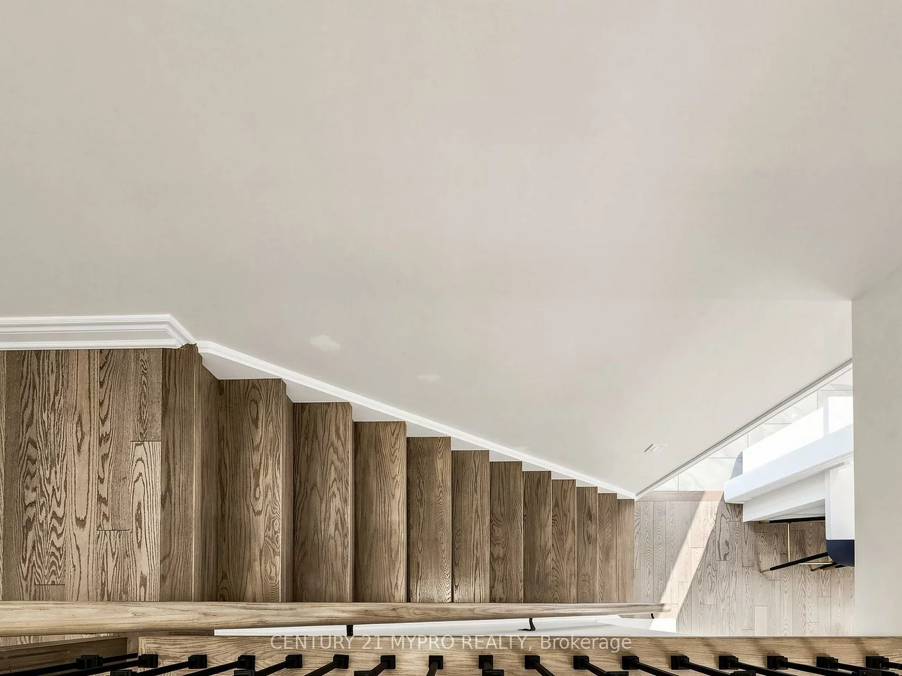 74, Victoria Wood, Greensborough, Markham