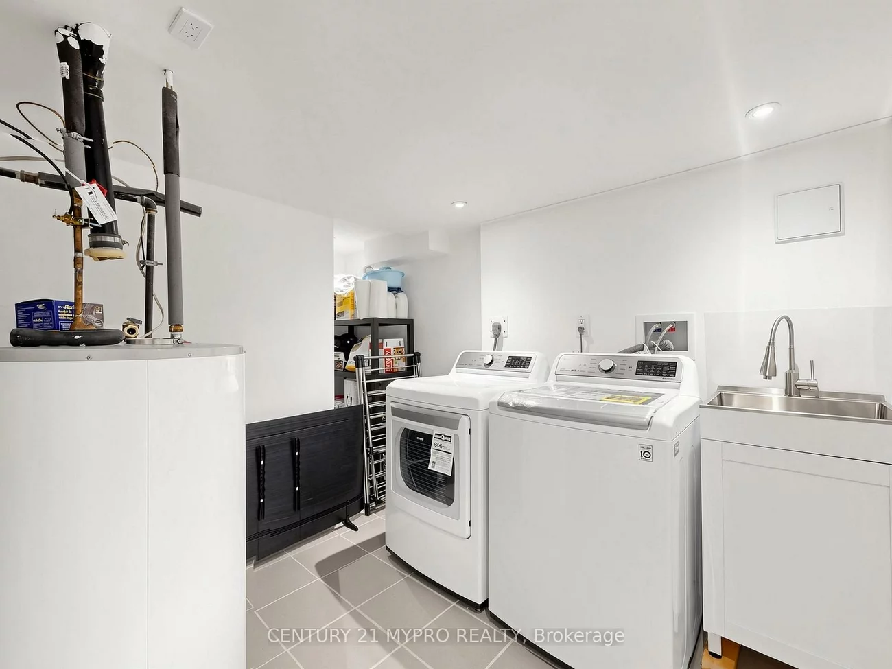 74, Victoria Wood, Greensborough, Markham