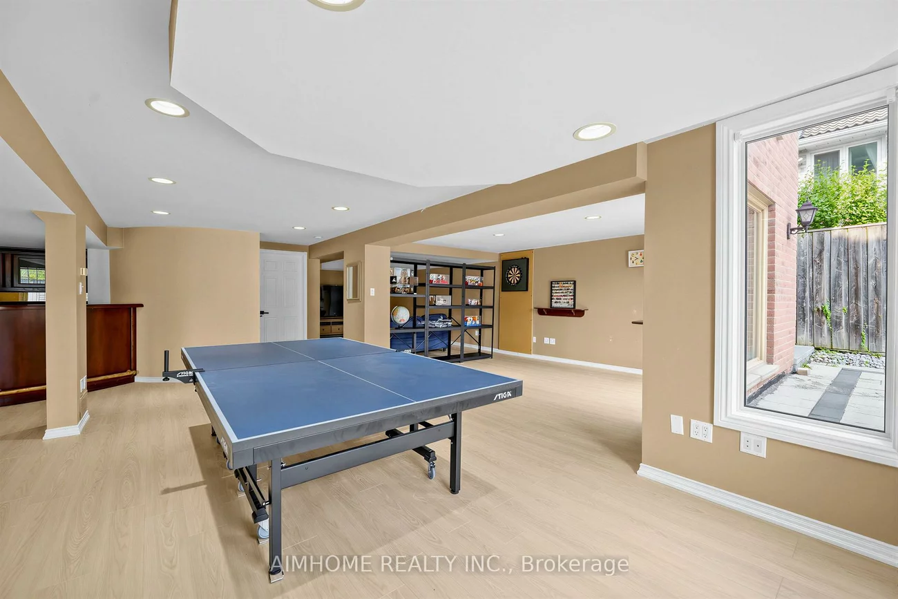 68, Aitken, Unionville, Markham