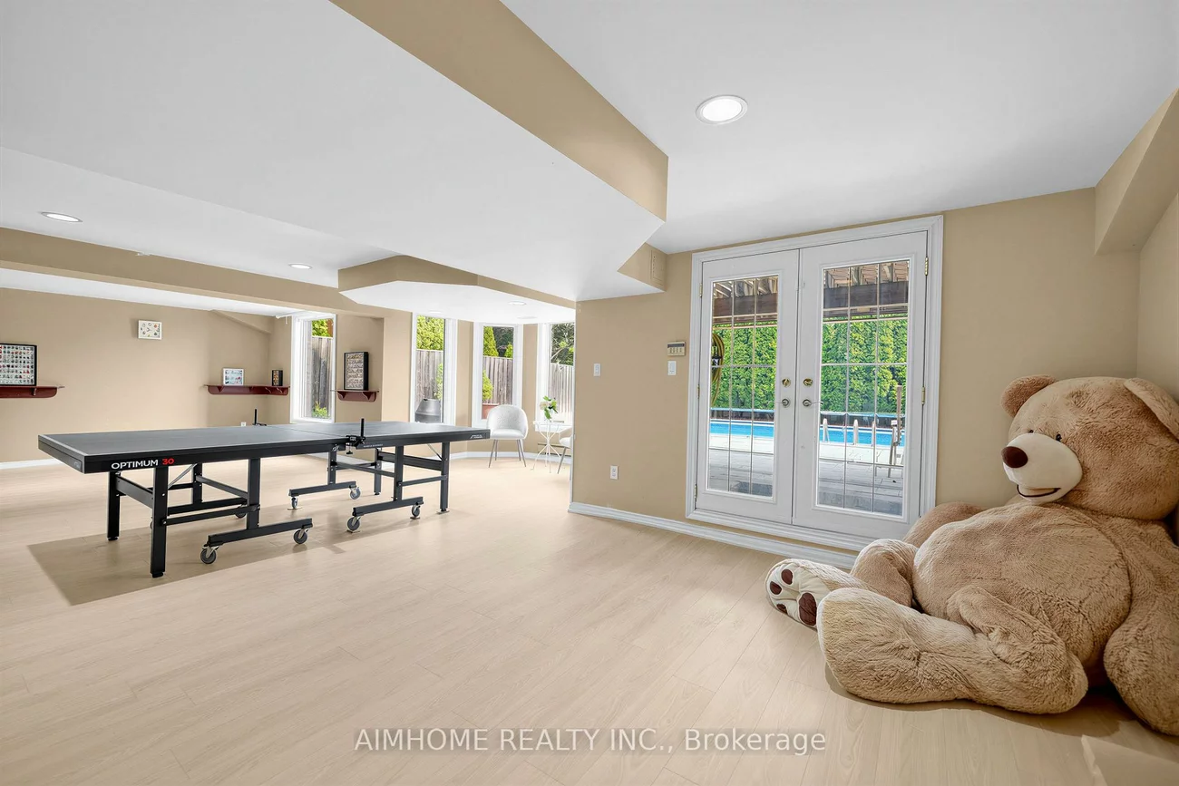 68, Aitken, Unionville, Markham