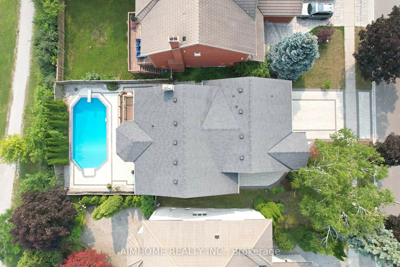 68, Aitken, Unionville, Markham