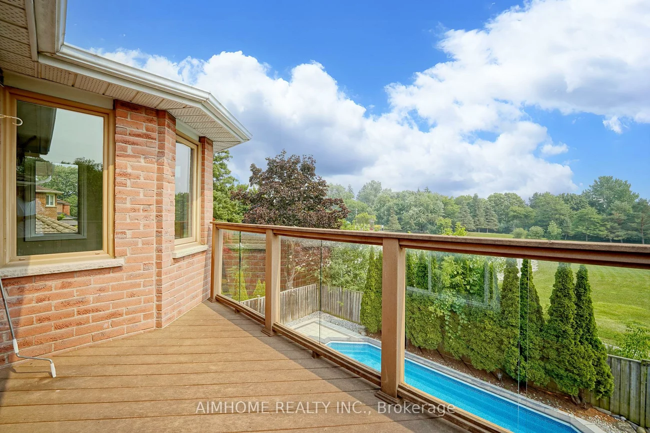 68, Aitken, Unionville, Markham