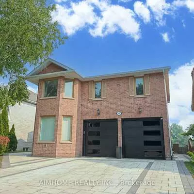 68, Aitken, Unionville, Markham