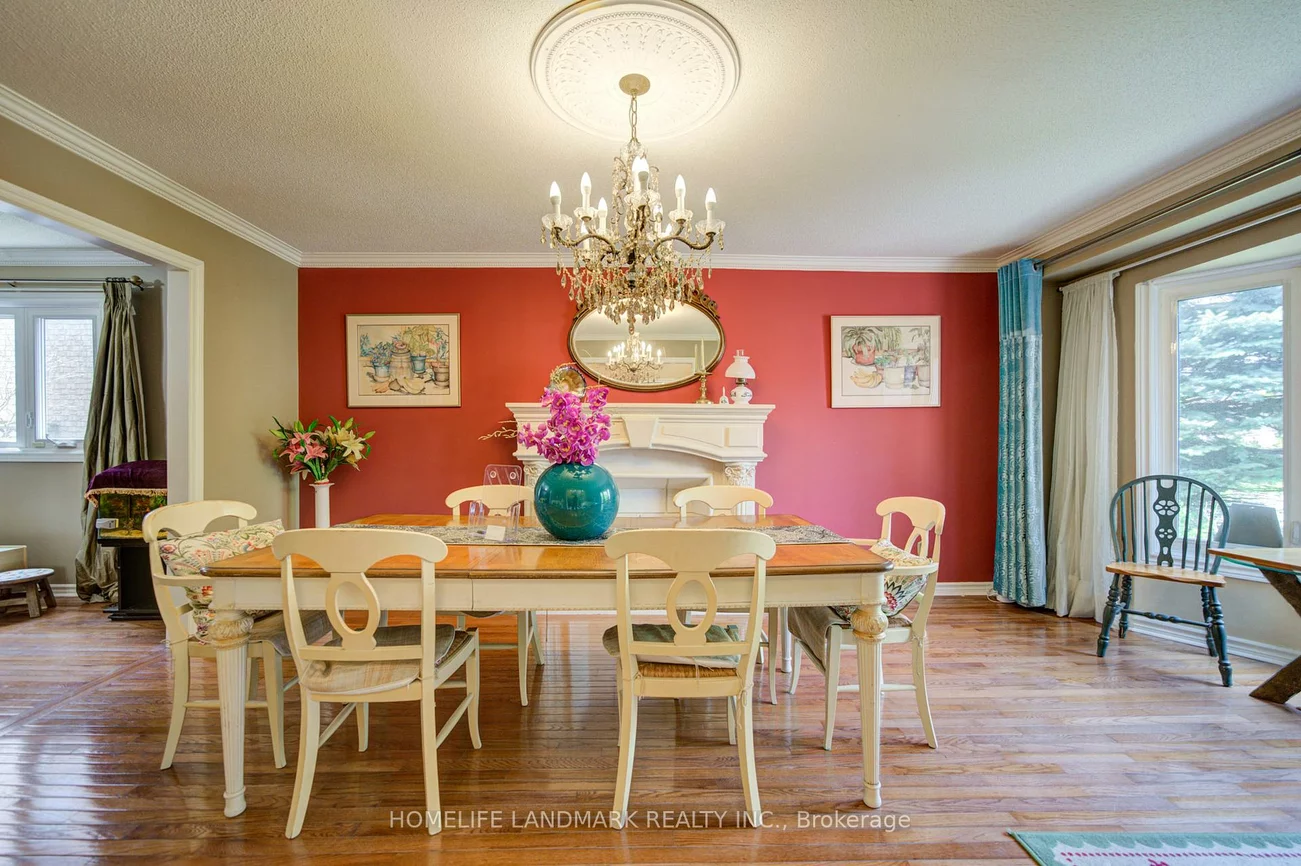 375, Manhattan, Markville, Markham
