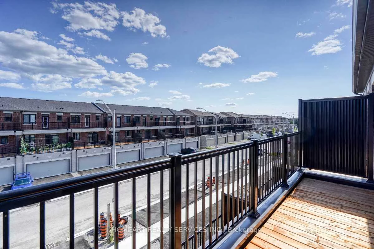 49, Mumbai, Middlefield, Markham