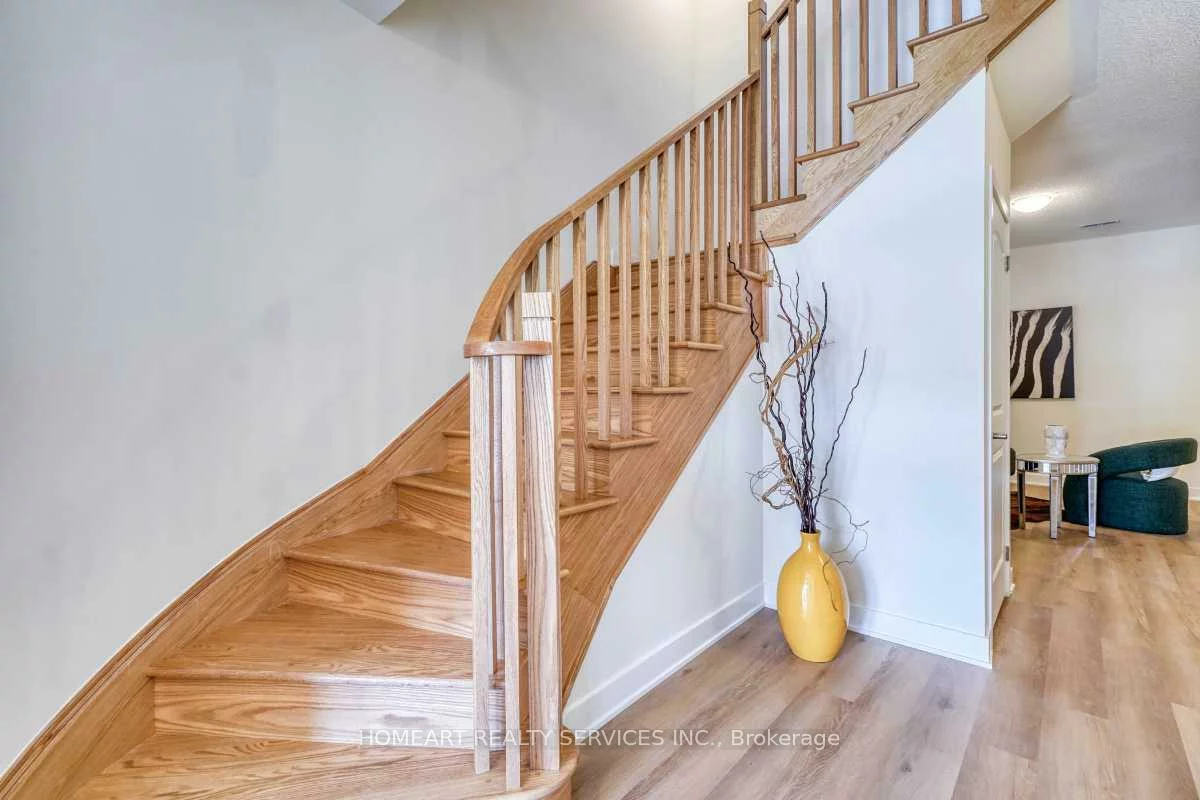49, Mumbai, Middlefield, Markham