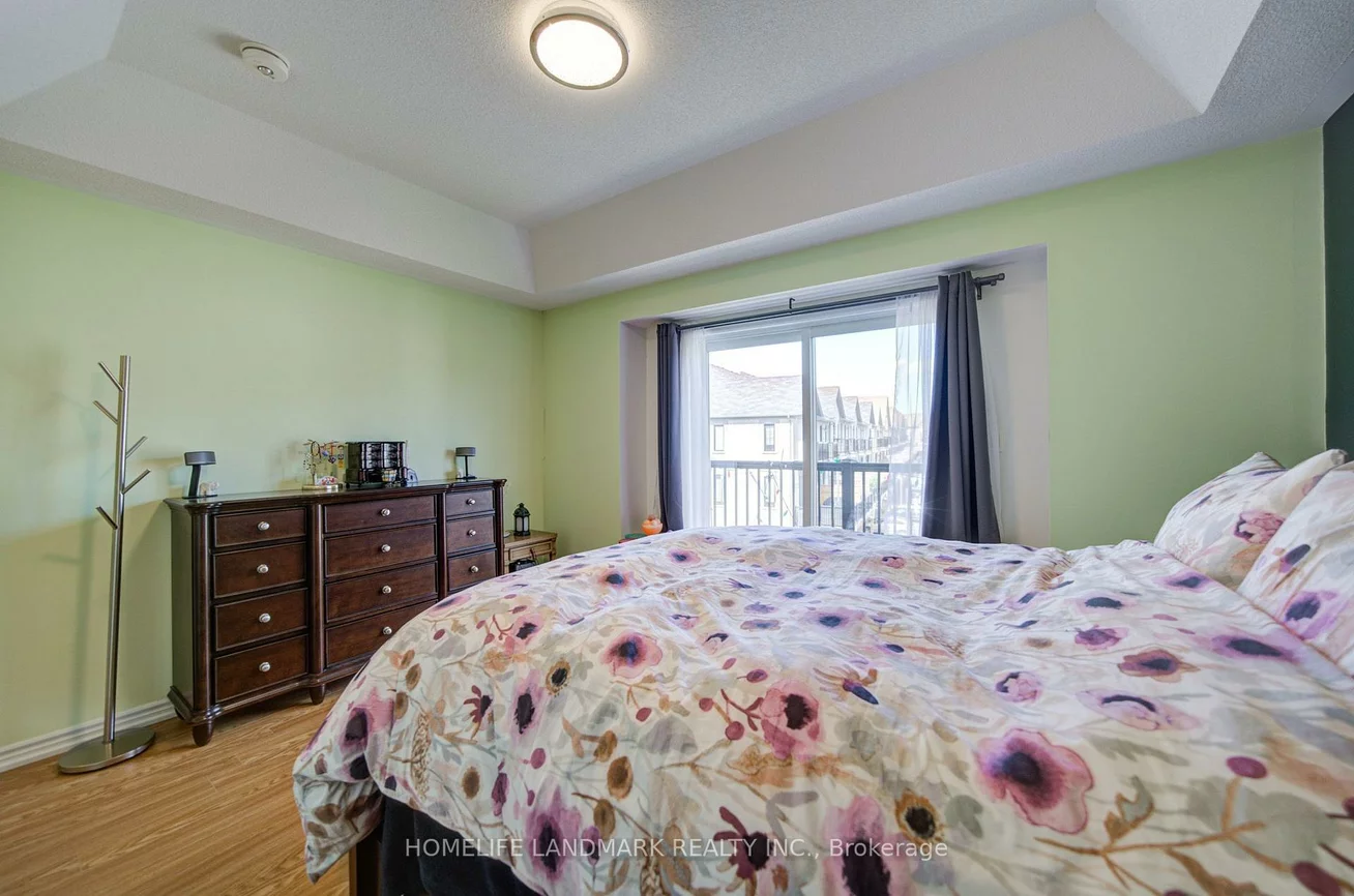 97, Cornell Centre, Cornell, Markham
