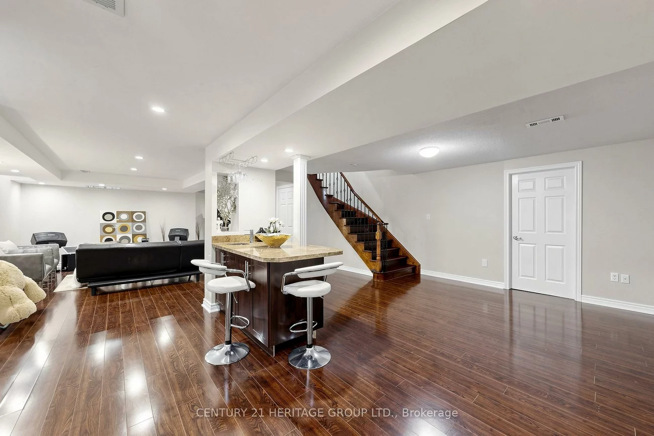 4, Mumberson, Cachet, Markham