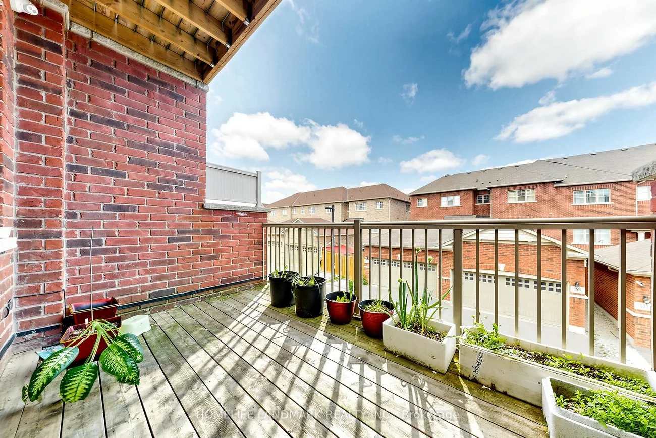 4798, 16th, Berczy, Markham