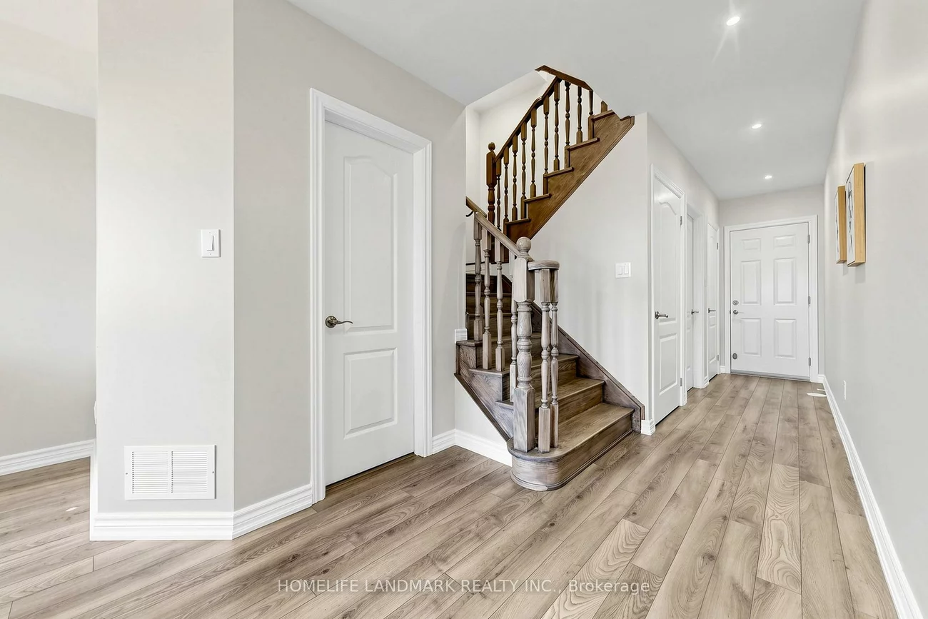 4798, 16th, Berczy, Markham