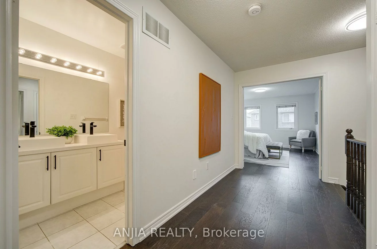73, Hawksbury, Wismer, Markham