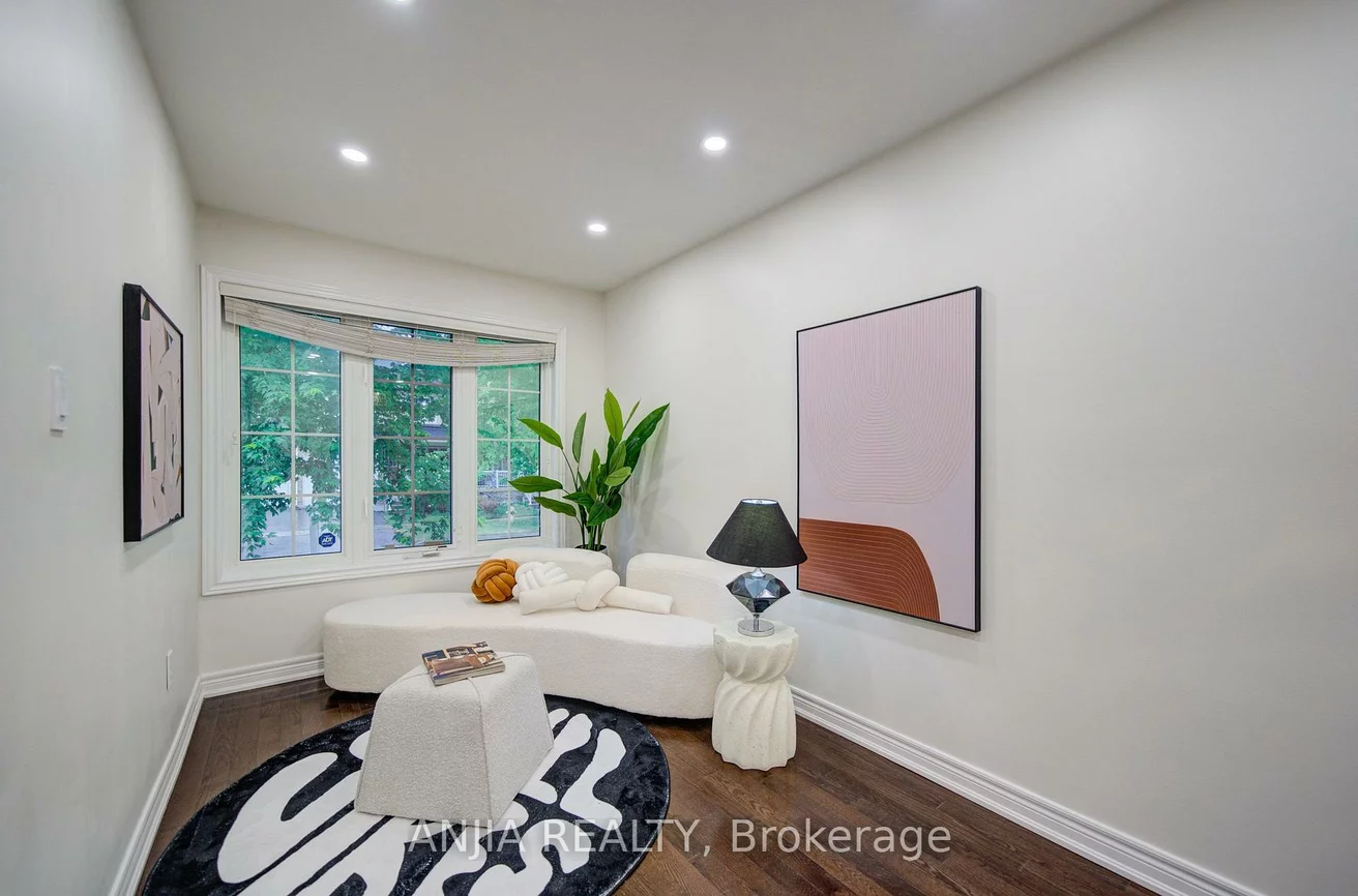 73, Hawksbury, Wismer, Markham