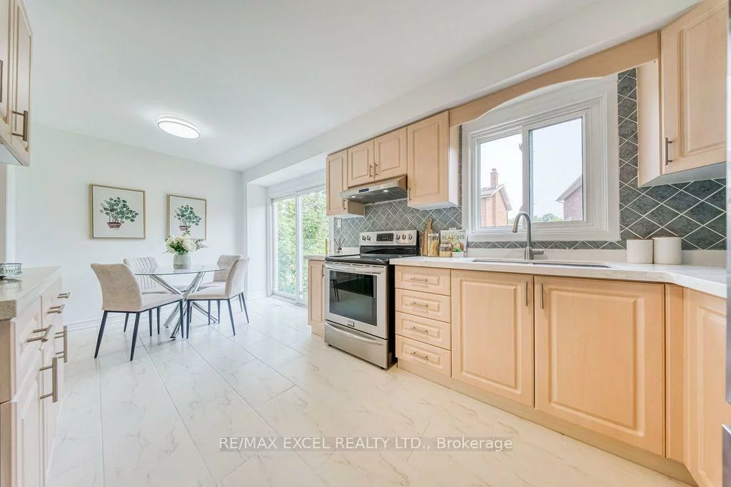 25, Barrington, Milliken Mills West, Markham