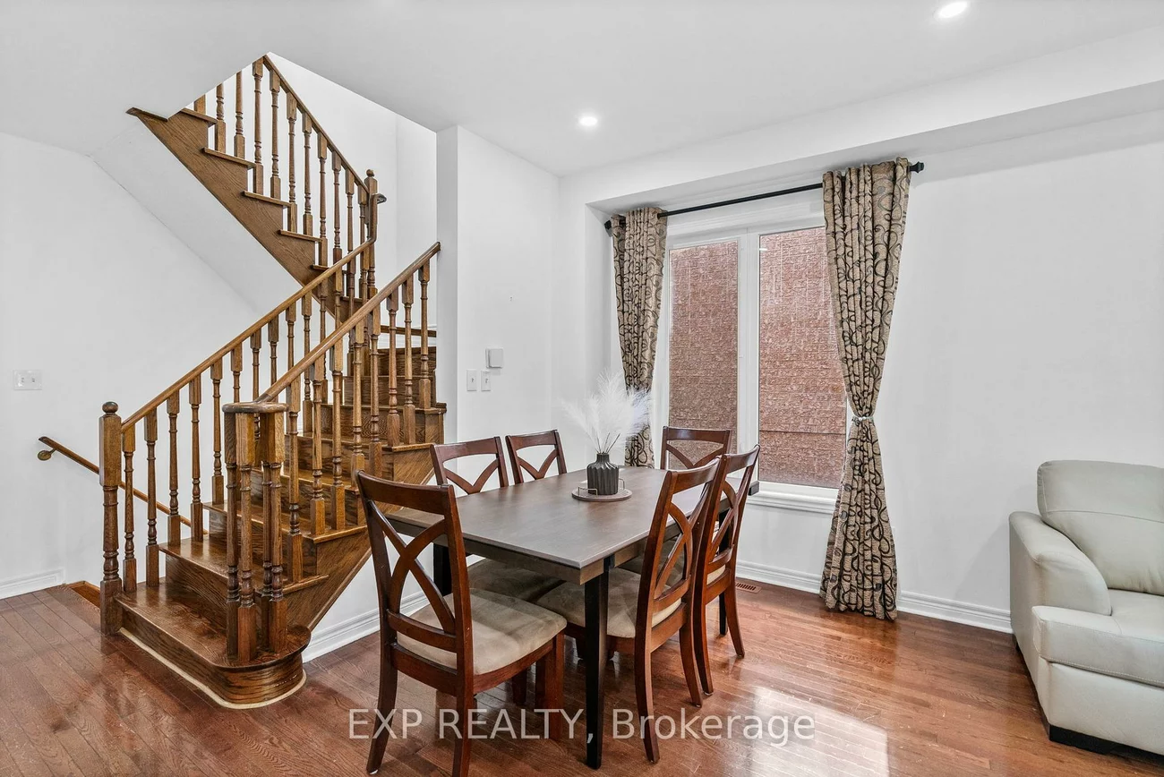 71, Pillar Rock, Victoria Manor-Jennings Gate, Markham