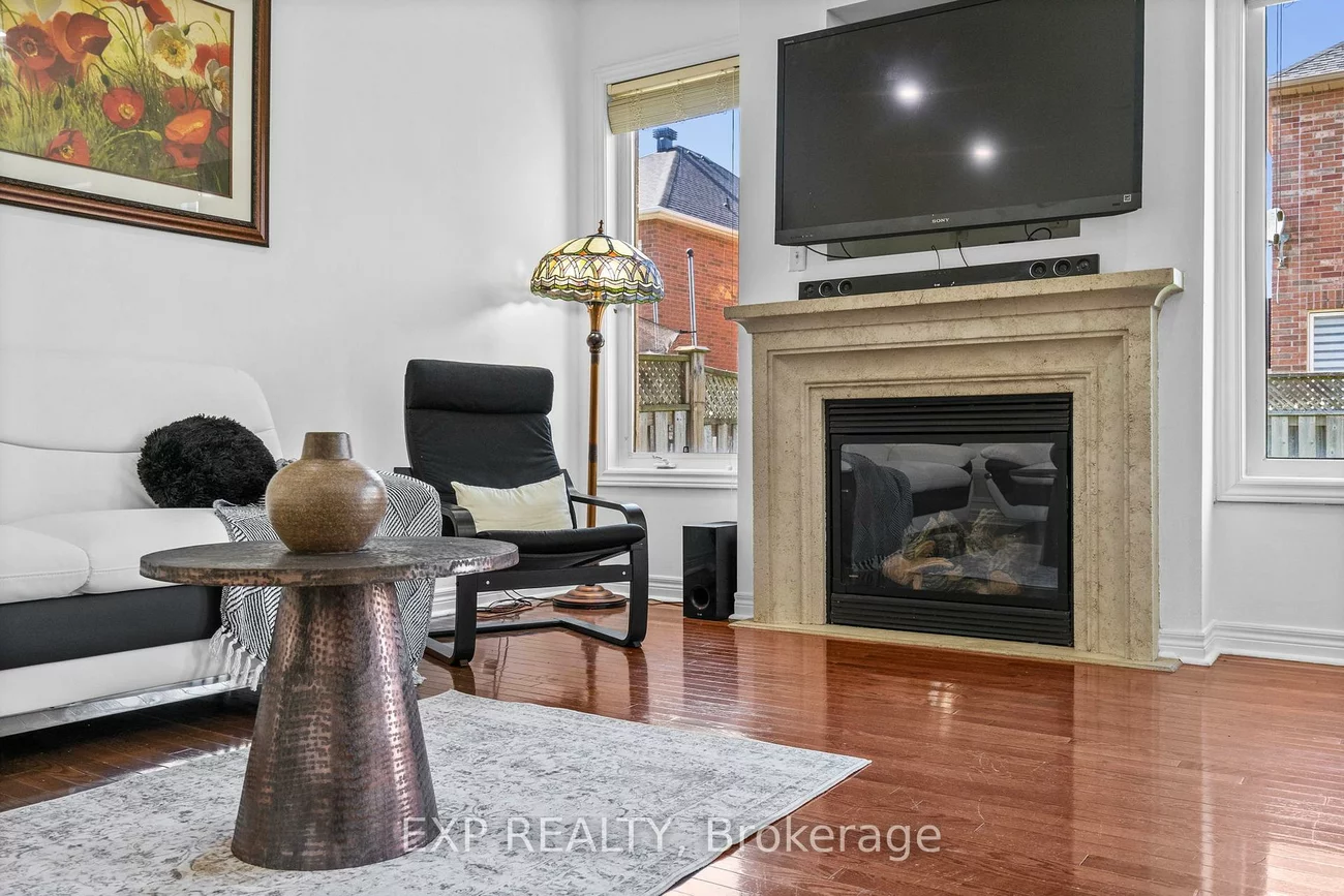 71, Pillar Rock, Victoria Manor-Jennings Gate, Markham