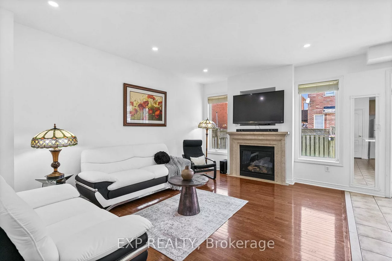 71, Pillar Rock, Victoria Manor-Jennings Gate, Markham