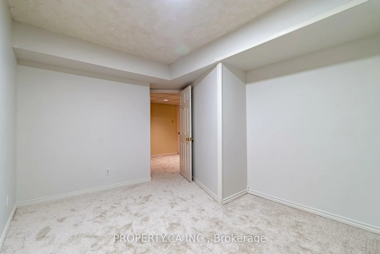 40, Buchanan, Unionville, Markham