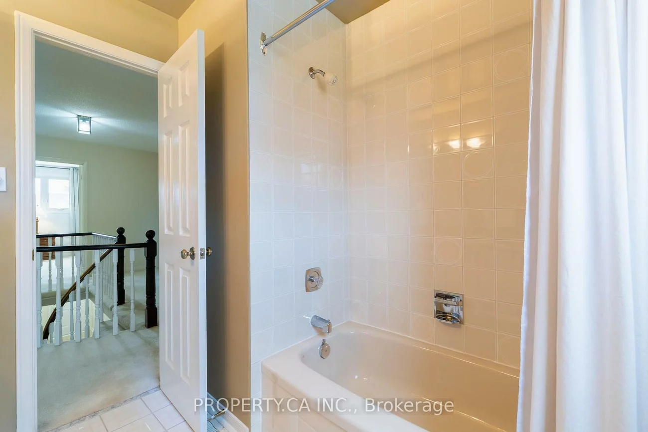 40, Buchanan, Unionville, Markham