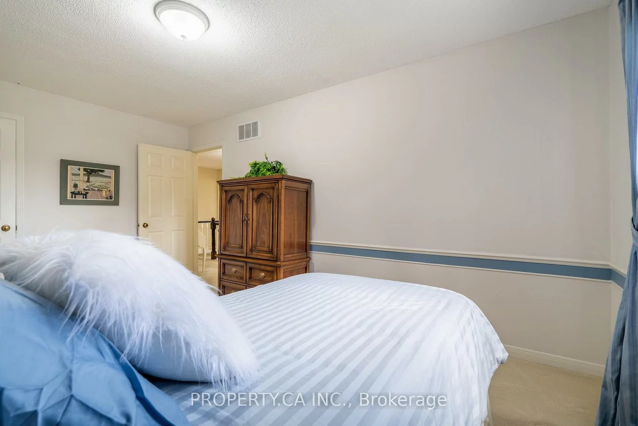 40, Buchanan, Unionville, Markham