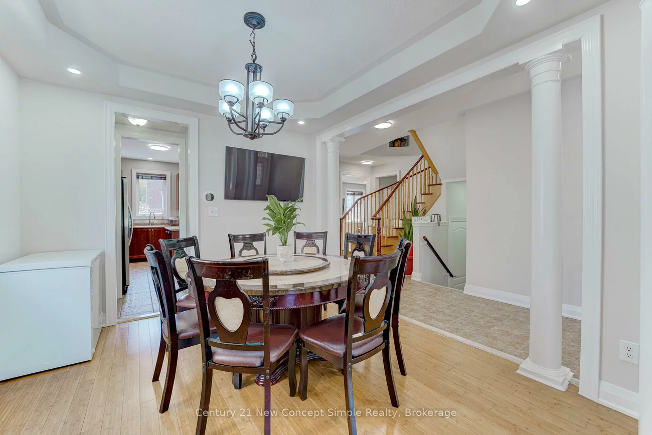 31, Donhaven, Greensborough, Markham