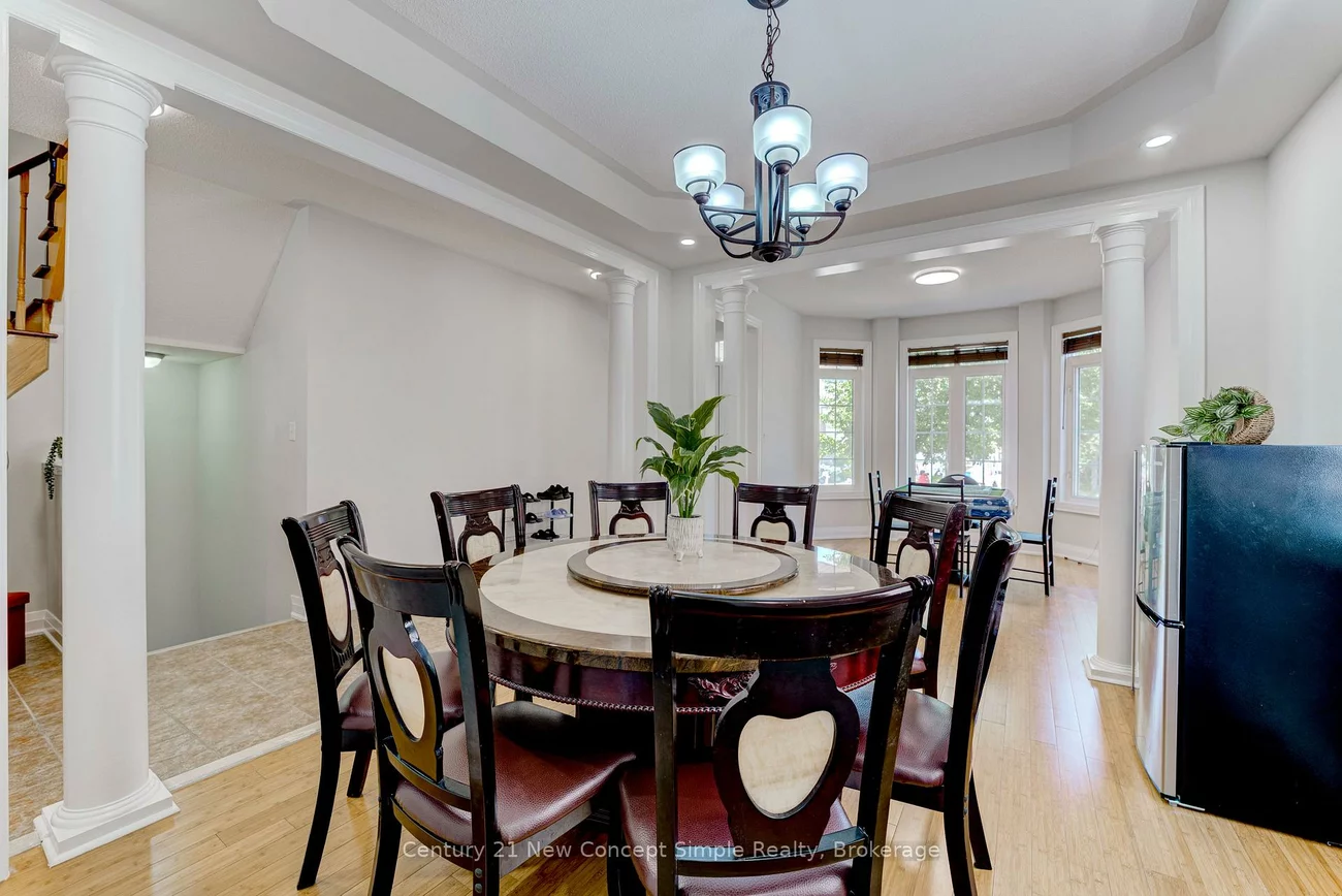 31, Donhaven, Greensborough, Markham