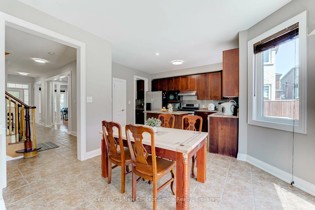 31, Donhaven, Greensborough, Markham