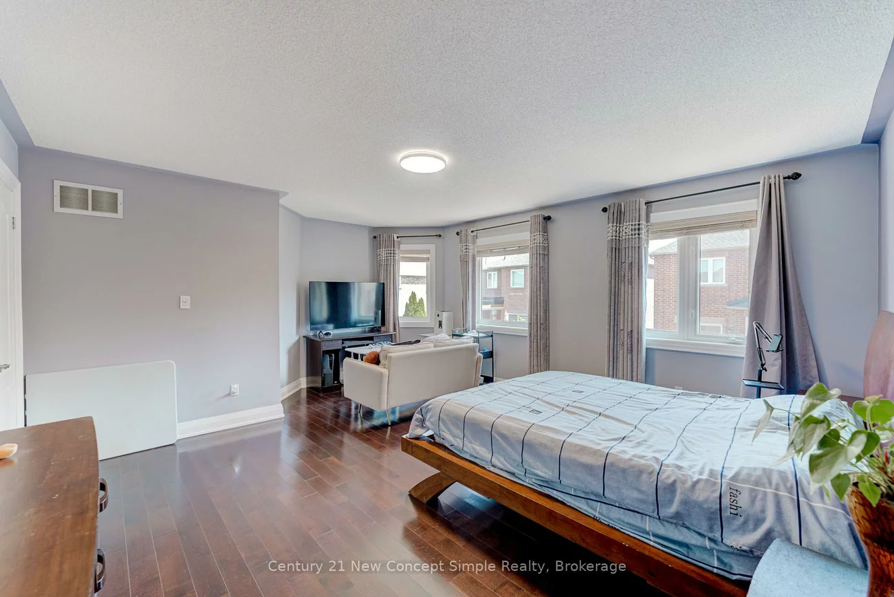 31, Donhaven, Greensborough, Markham