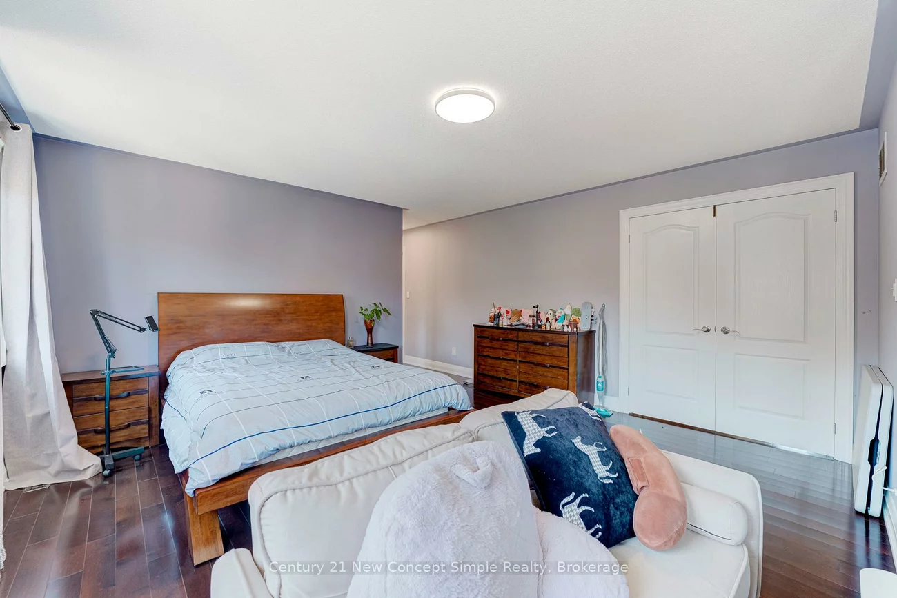 31, Donhaven, Greensborough, Markham