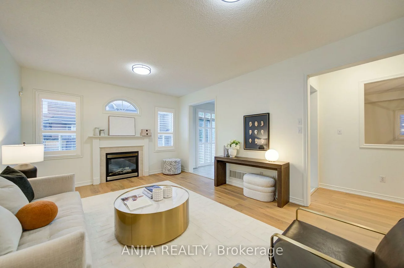 94, Cynthia Jean, Berczy, Markham