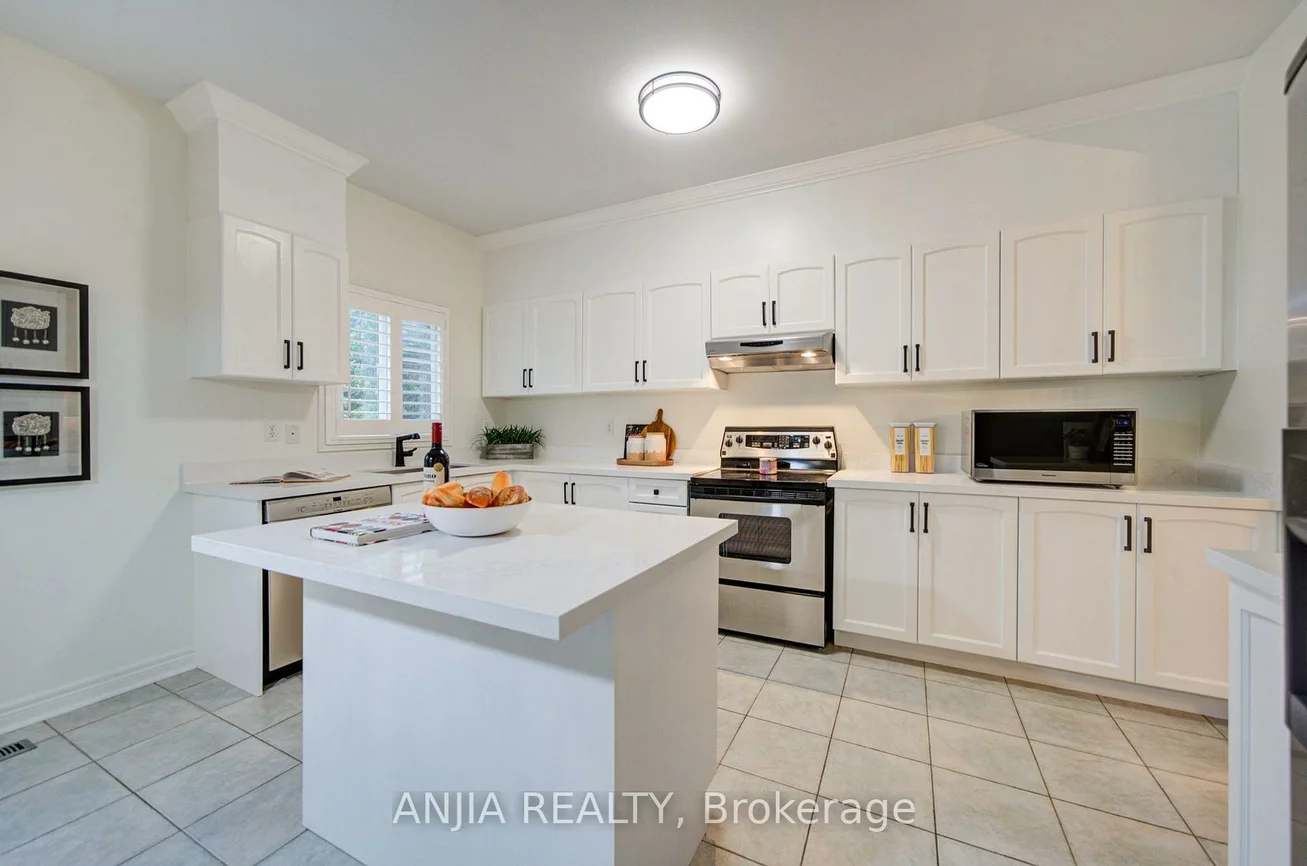 94, Cynthia Jean, Berczy, Markham