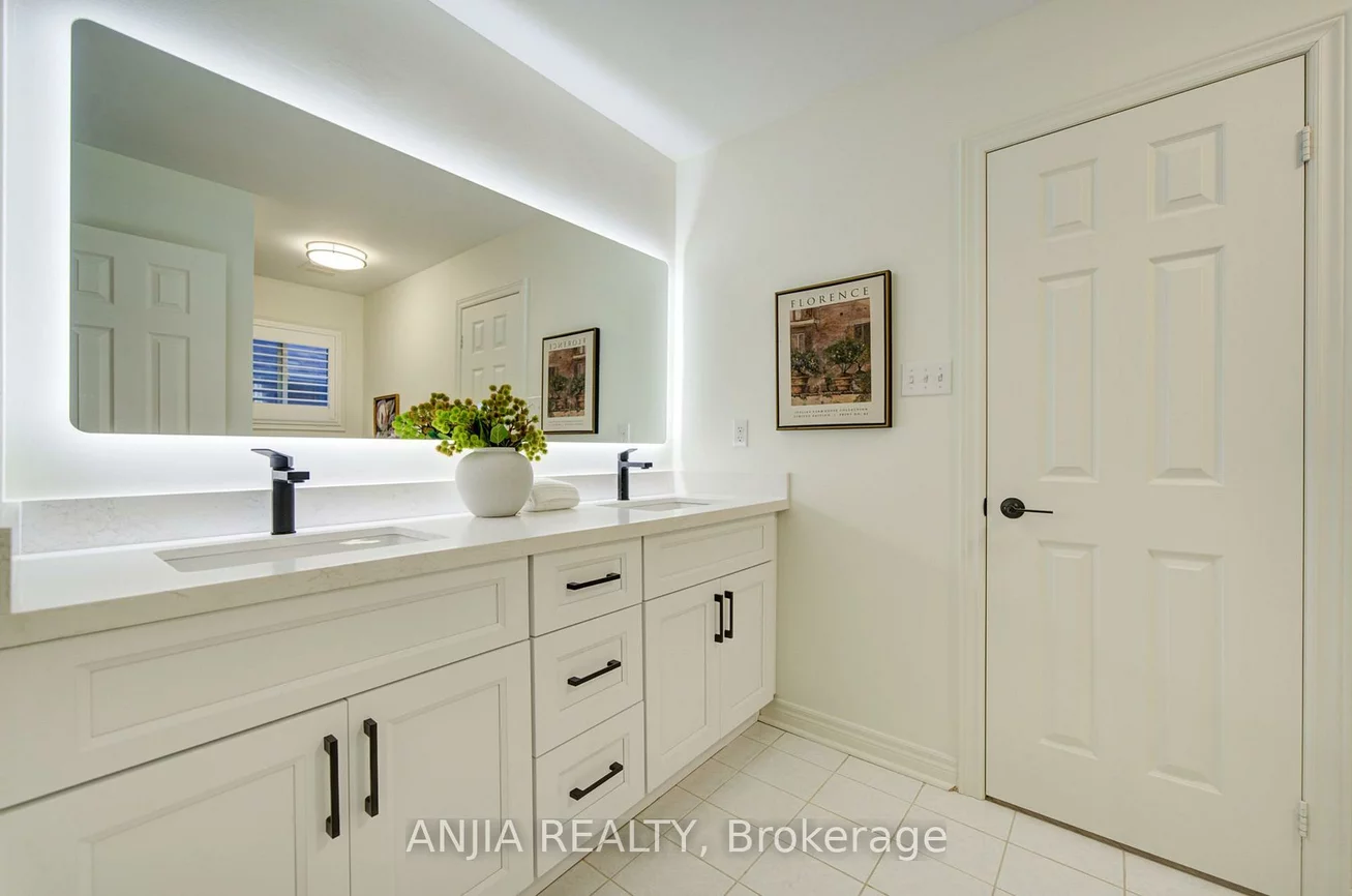 94, Cynthia Jean, Berczy, Markham