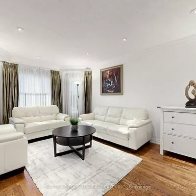 7, Cummings, Thornlea, Markham