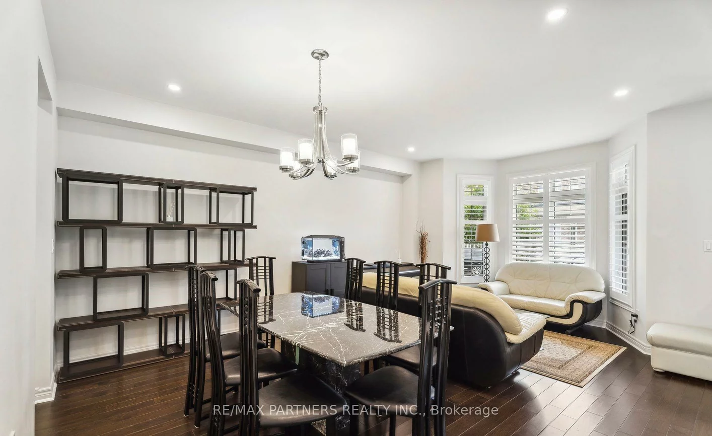 2, Portia, Cornell, Markham