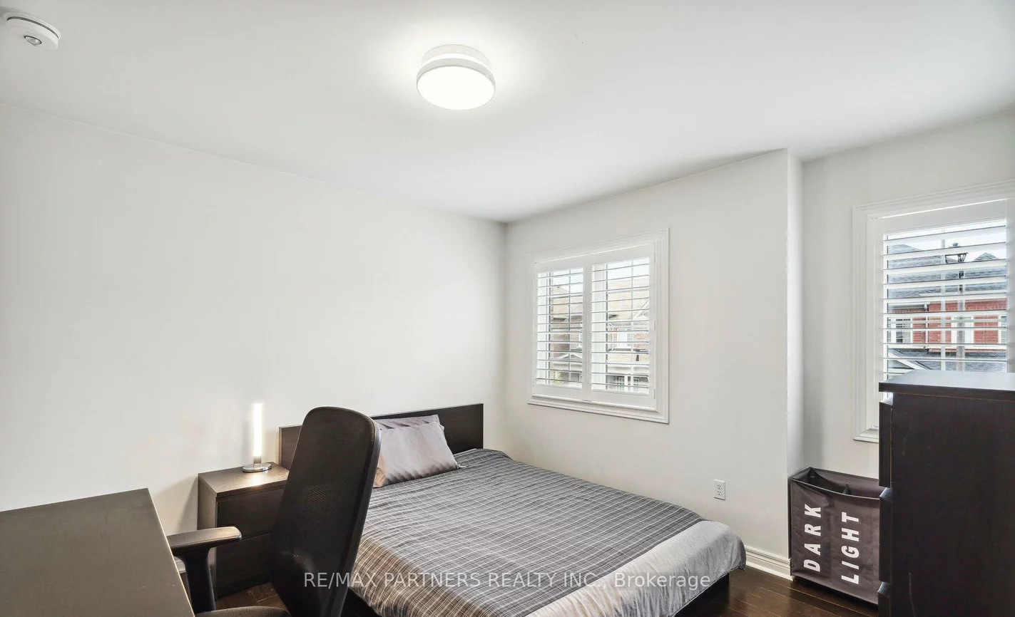 2, Portia, Cornell, Markham