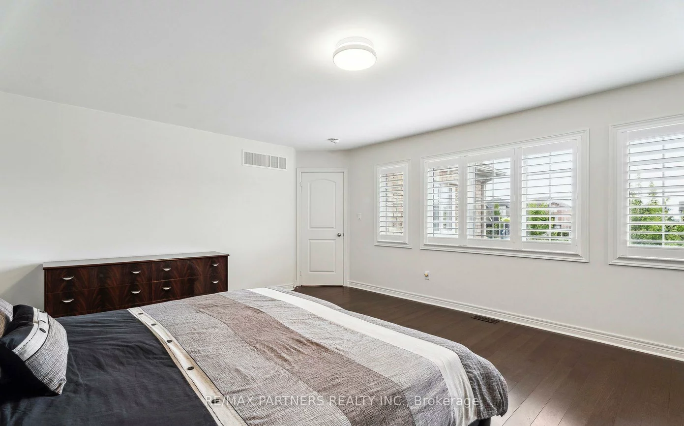 2, Portia, Cornell, Markham